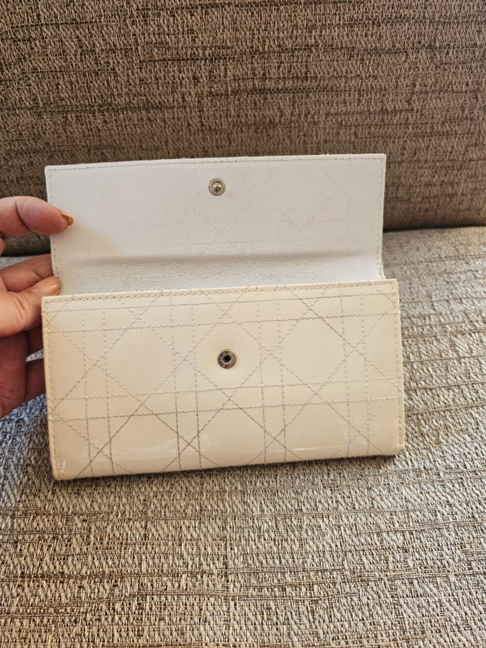 DIOR Cannage Quilted Patent Leather Continental Wallet Box, Dust Bag & Authentic - Picture 15 of 15